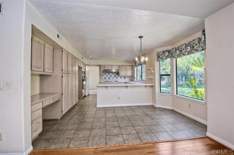 3551 Celinda Dr, Carlsbad, CA 92008 photo 13