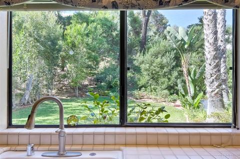 3551 Celinda Dr, Carlsbad, CA 92008 photo 18
