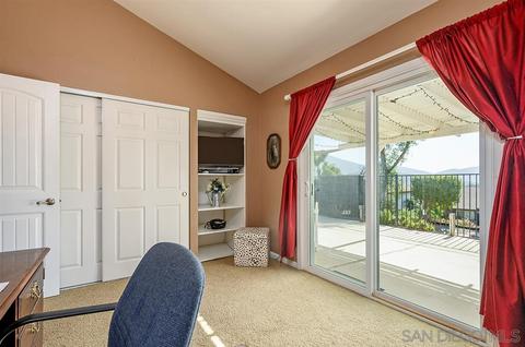 10047 Canyonview Ct, Spring Valley, CA 91977 photo 16