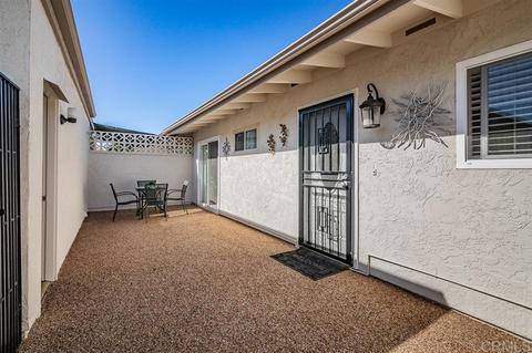 3828 Rosemary Way, Oceanside, CA 92057 photo 3