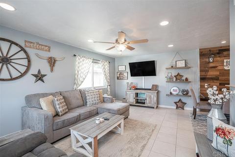 12116 Wintergreen Dr #4, Lakeside, CA 92040 photo 2