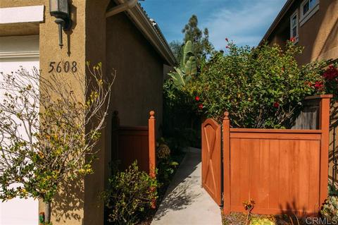 5608 Foxtail Loop, Carlsbad, CA 92010 photo 2
