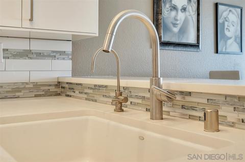 191 Mangano Cir, Encinitas, CA 92024 photo 5
