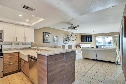 191 Mangano Cir, Encinitas, CA 92024 photo 4
