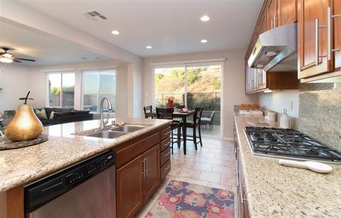 7609 Seattle Dr, La Mesa, CA 91941 photo 8