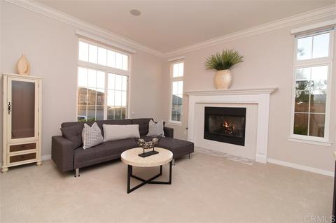 7609 Seattle Dr, La Mesa, CA 91941 photo 2