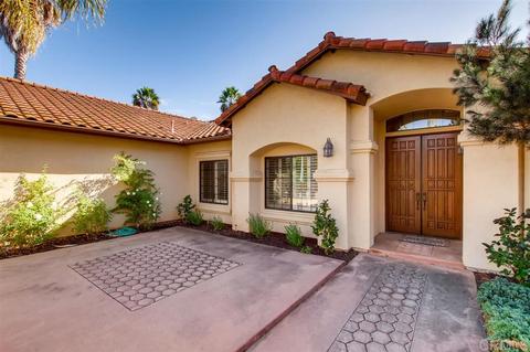 2099 Roberts Pl, Escondido, CA 92029 photo 2