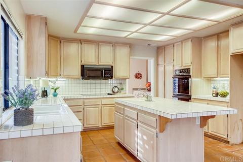 2099 Roberts Pl, Escondido, CA 92029 photo 9