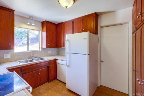 206 Casper Ln, Vista, CA 92084 photo 11