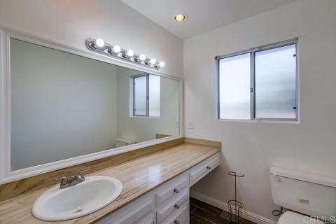 206 Casper Ln, Vista, CA 92084 photo 18
