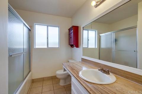 206 Casper Ln, Vista, CA 92084 photo 14