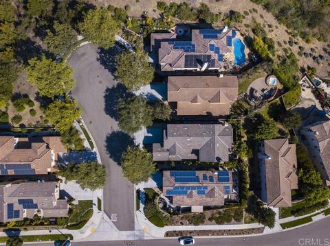 2009 Peridot Ct, Carlsbad, CA 92009 photo 2