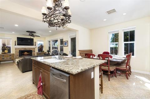 2009 Peridot Ct, Carlsbad, CA 92009 photo 12