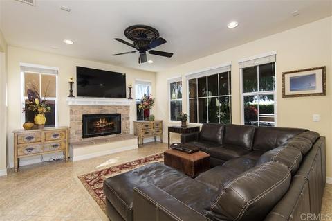 2009 Peridot Ct, Carlsbad, CA 92009 photo 9