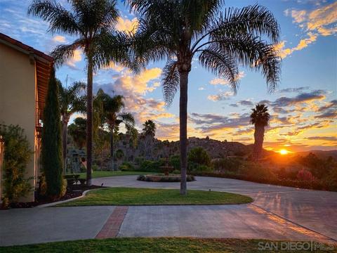 1472 Chariot Ct, Bonsall, CA 92003 photo 4