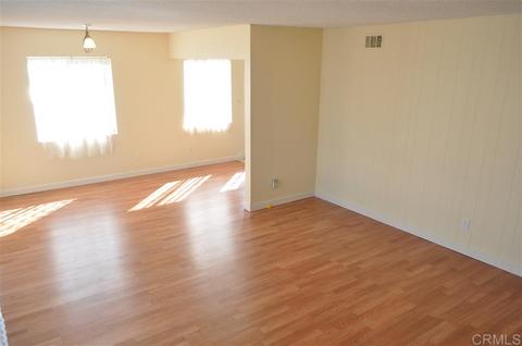 818 N Cedar St, Escondido, CA 92026 photo 6