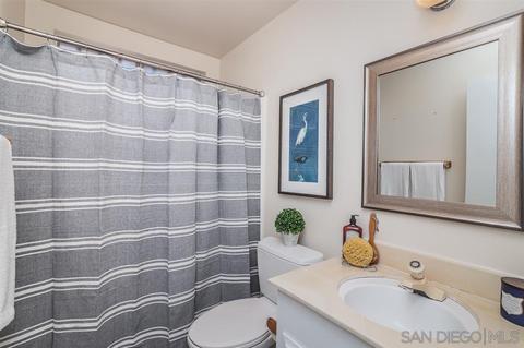 3286 Buena Hills Dr, Oceanside, CA 92056 photo 17
