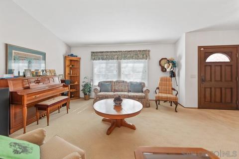 12742 Triumph Dr, Poway, CA 92064 photo 4
