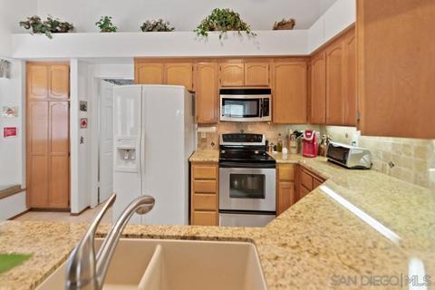 12742 Triumph Dr, Poway, CA 92064 photo 10