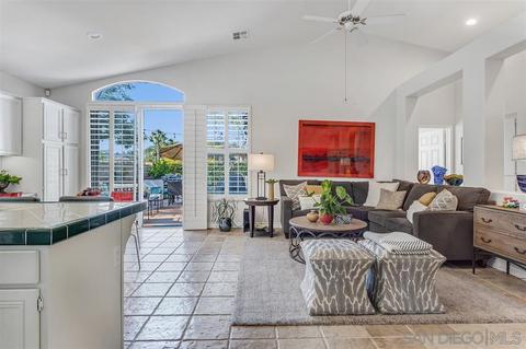 7833 Sitio Tejo, Carlsbad, CA 92009 photo 8