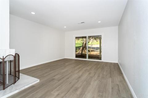 3142 Camino Crst, Oceanside, CA 92056 photo 3