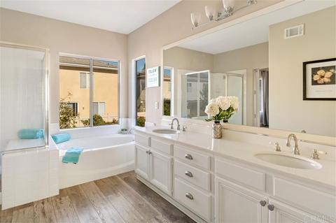 130 Venetia, Oceanside, CA 92057 photo 12