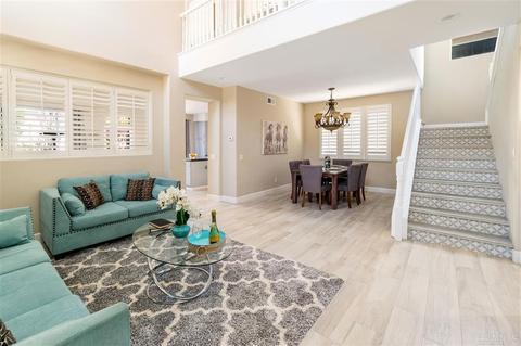 130 Venetia, Oceanside, CA 92057 photo 2