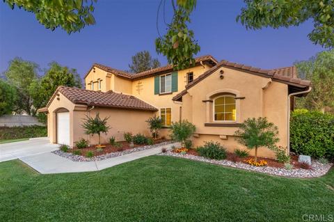 578 Inverlochy Dr, Fallbrook, CA 92028 photo 1