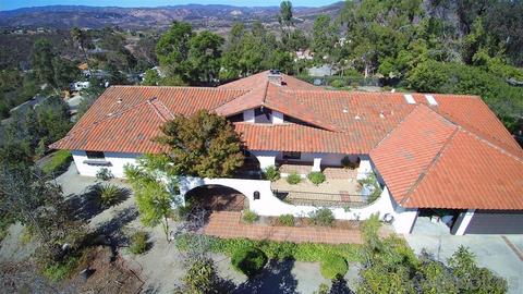 1636 Macadamia Dr, Fallbrook, CA 92028 photo 1