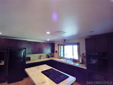 1636 Macadamia Dr, Fallbrook, CA 92028 photo 11
