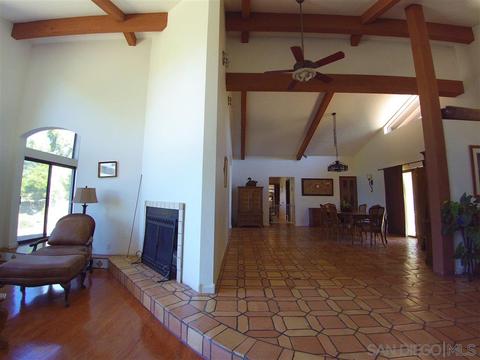 1636 Macadamia Dr, Fallbrook, CA 92028 photo 6