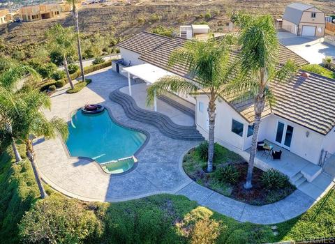 3151 Mount Whitney Rd, Escondido, CA 92029 photo 3