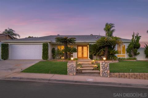 8824 Arrowhead Ct, Santee, CA 92071 photo 1