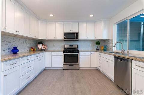 8824 Arrowhead Ct, Santee, CA 92071 photo 6