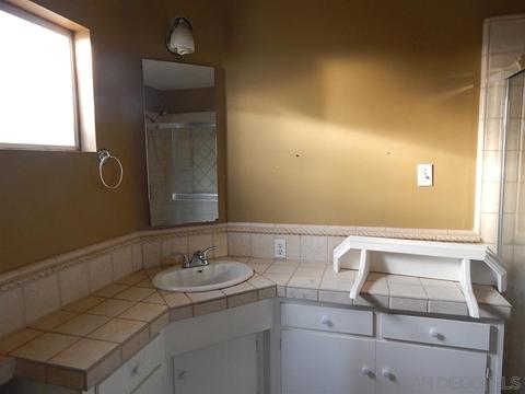 1927 Glenridge Rd, Escondido, CA 92027 photo 7