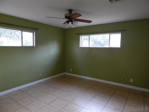 1927 Glenridge Rd, Escondido, CA 92027 photo 6
