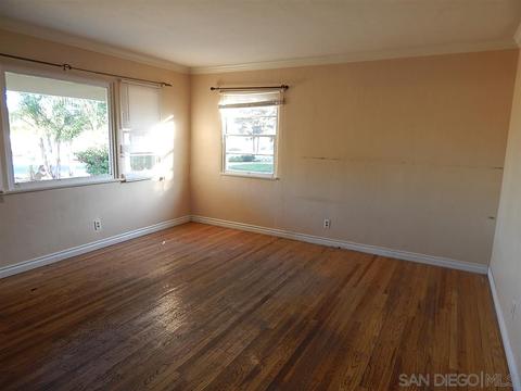 1927 Glenridge Rd, Escondido, CA 92027 photo 5