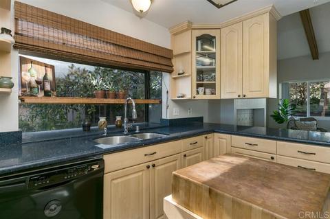 443 Windyridge Gln, Escondido, CA 92026 photo 7