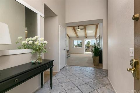 443 Windyridge Gln, Escondido, CA 92026 photo 2