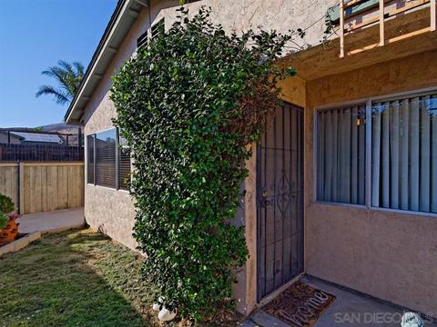 10214 Princess Sarit Way, Santee, CA 92071 photo 17