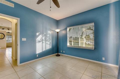 301 Brotherton Gln, Escondido, CA 92025 photo 13