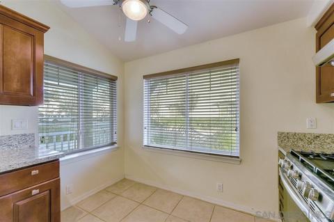 301 Brotherton Gln, Escondido, CA 92025 photo 6
