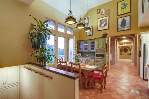 670 Georgine Rd, Fallbrook, CA 92028 photo 5