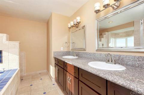 601 W Circle Dr, Solana Beach, CA 92075 photo 9