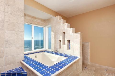 601 W Circle Dr, Solana Beach, CA 92075 photo 10