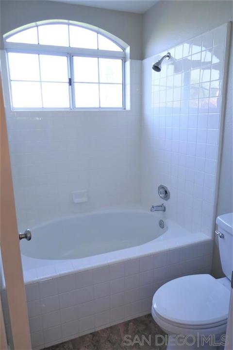 2351 Tryall, Tustin, CA 92782 photo 18