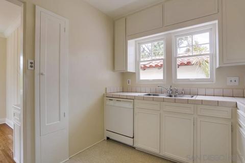 272 I Ave, Coronado, CA 92118 photo 8