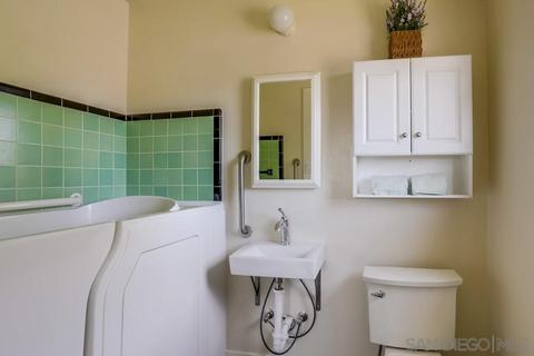 272 I Ave, Coronado, CA 92118 photo 13