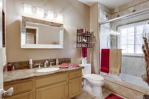1579 Greenridge Dr, Vista, CA 92081 photo 11