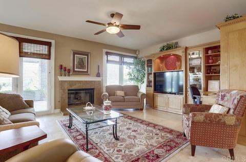 1579 Greenridge Dr, Vista, CA 92081 photo 8